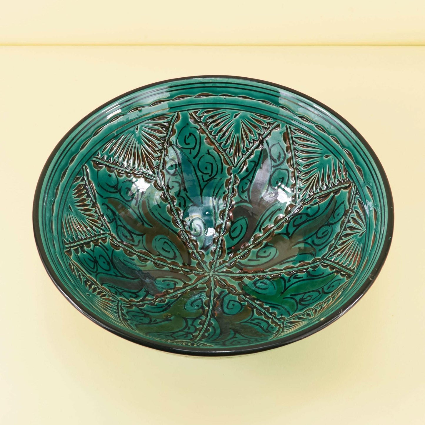 Aardwerk Schaal Gegraveerd L – Emerald Leaf