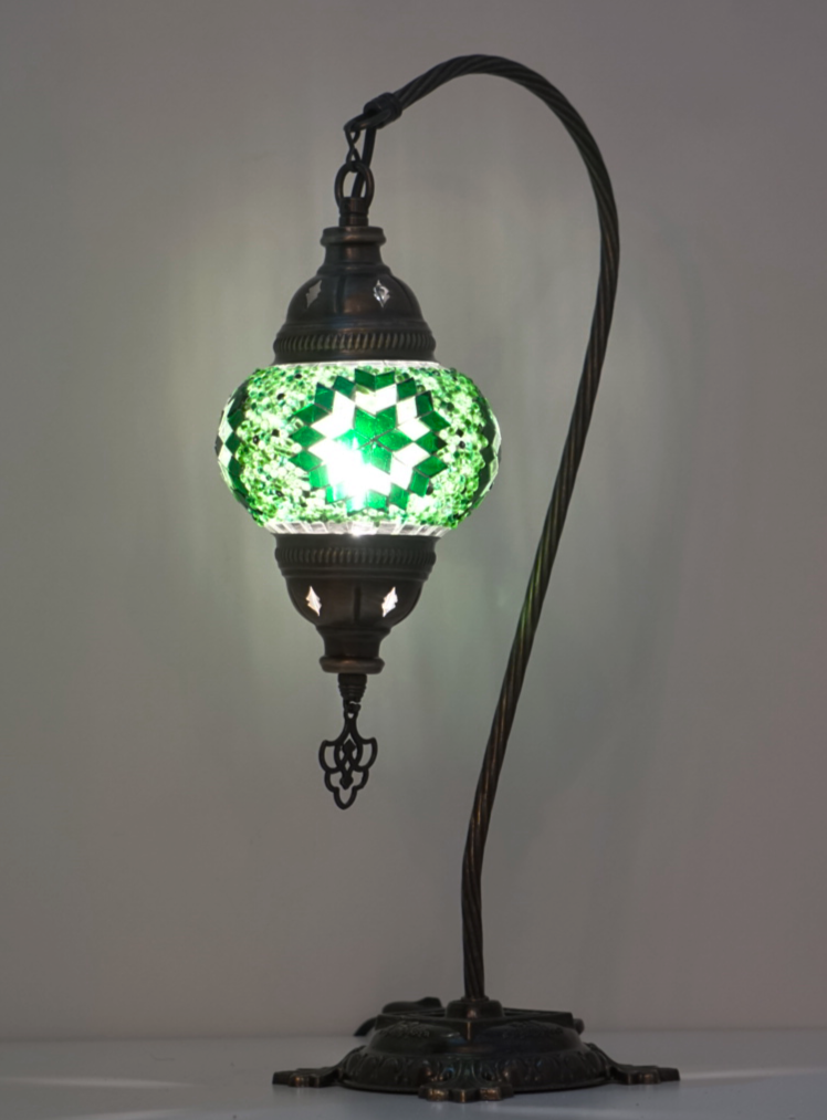 M | Groene Handgemaakte Mozaïek Kamelennek - JZ Handmade